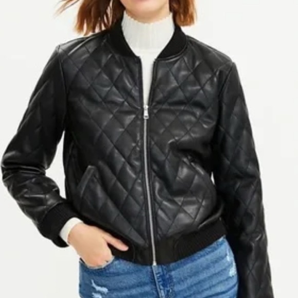 LOFT Jackets & Blazers - LOFT Black Quilted Women's Bomber Jacket